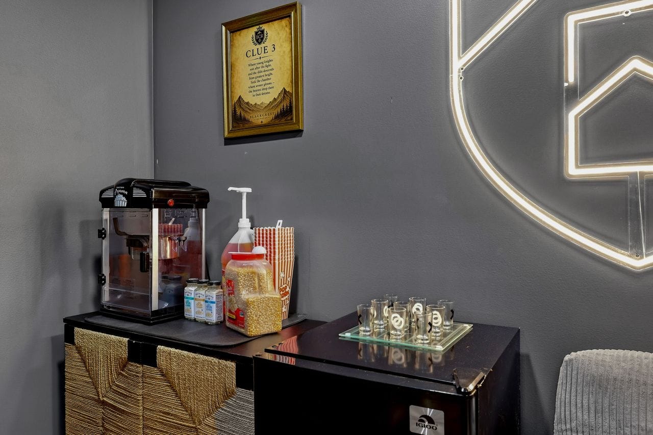 Crest Club game lounge