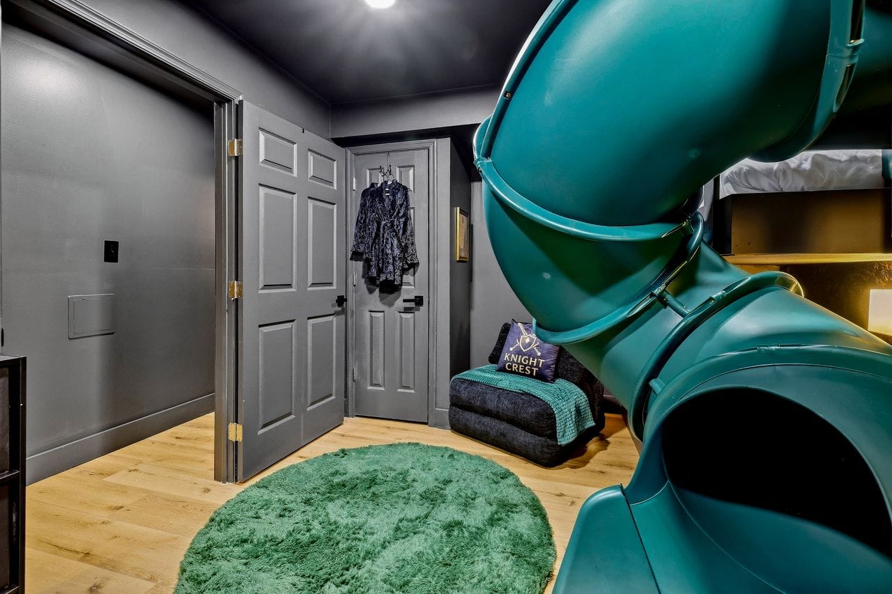 Knights Crest bunk room