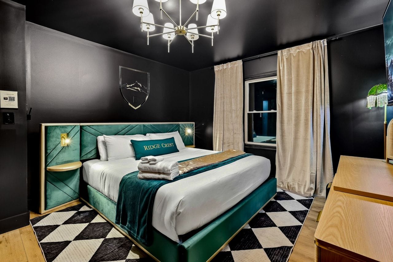 Ridge Crest suite